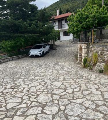 Gourgiana Apartments