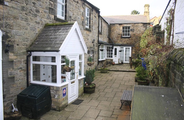 Grade II Stone Built Cottage With An Open Fire - Walker And Cyclists Welcome
