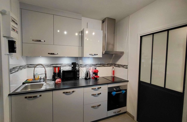 Grand Studio rénové, tout confort - Résidence du Bois de l'ours