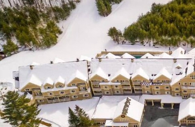 Grand Summit Hotel at Attitash