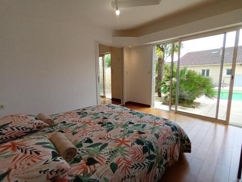 Grand T2 de la villa à la fosse à l'âne