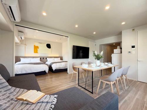 Grandeur - Family-Sized Apt Near Peace Park with River View