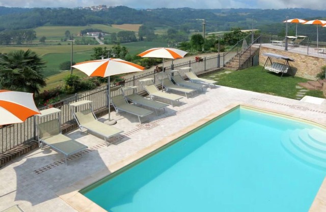 Grappolo by Interhome