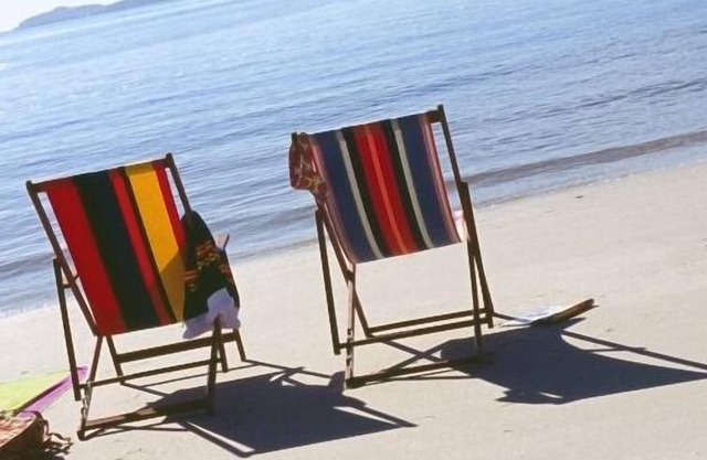 Great apartments 200 meters from the beach