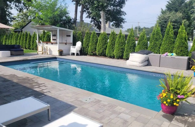 Great house for families 4 bedroom, 2 full bathrooms