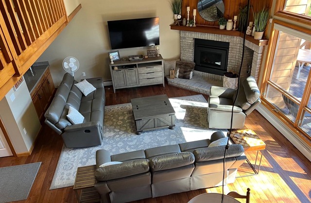 Great Location 30 minutes from Storyland, Santa’s Village & North Conway