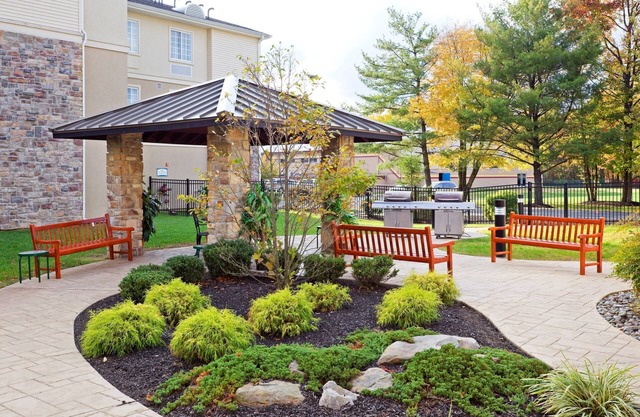 Great Location + Drive to City Center Philadelphia | 24 Hour Business Center + Fitness Center