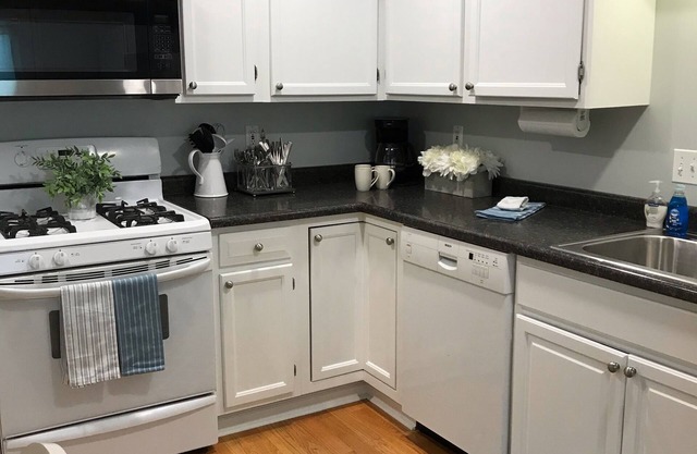 Great location in town ~ Comfortable two-bedroom upper