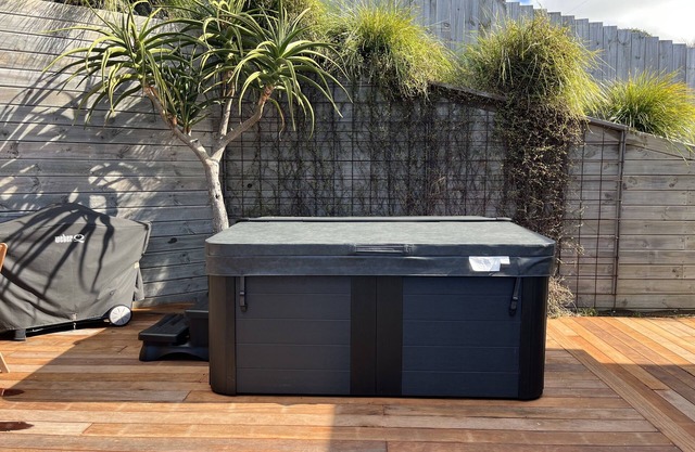 Great location near harbour