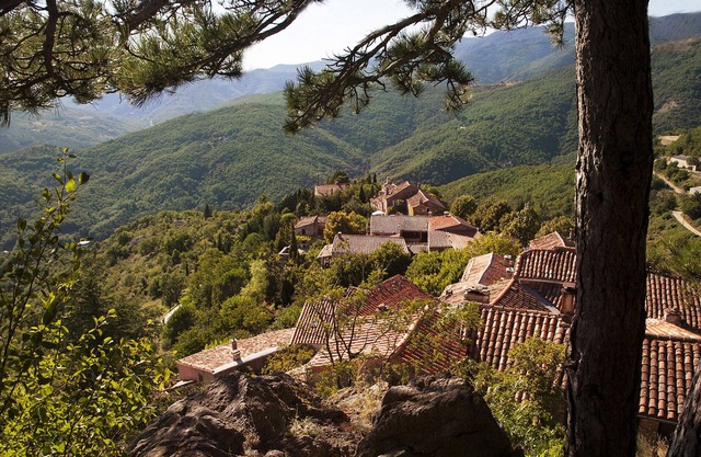 Great Old Bastide: A Magical Gathering Getaway in a Perched Hamlet with Views