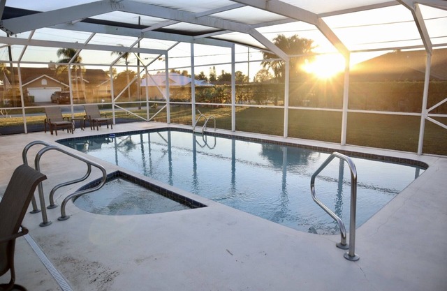 Great Pool Home with Movie Room !