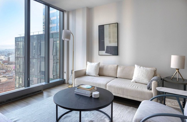 Great Soma 1BR w/Pet Spa & Pool, nr Coffee & Shops, by Blueground