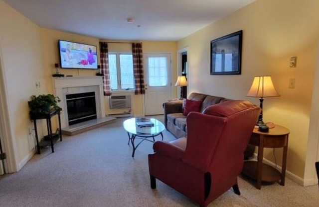 Great views of Loon Mt from this family vacation condo at the Nordic Inn Resort.