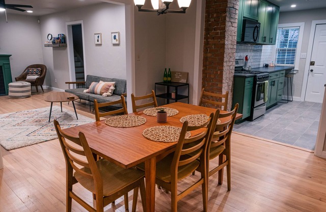 Green Kitchen Home