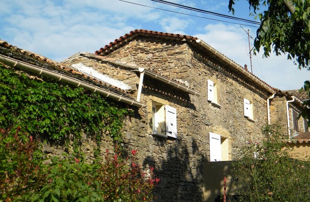 Green Tourism in Cévennes': quiet, authenticity, sun, nature.