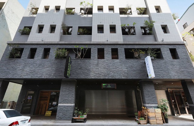 Greenight Hotel