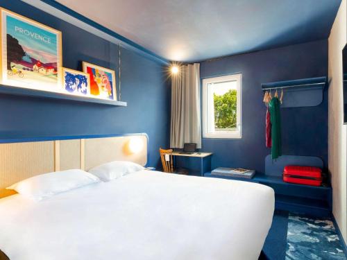 greet hotel Salon de Provence