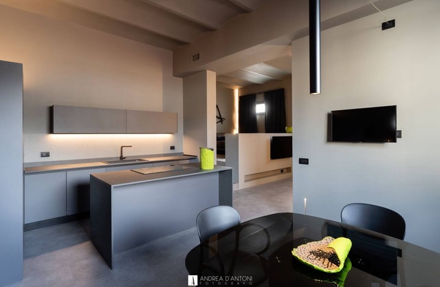 GREY LOFT luxury suite