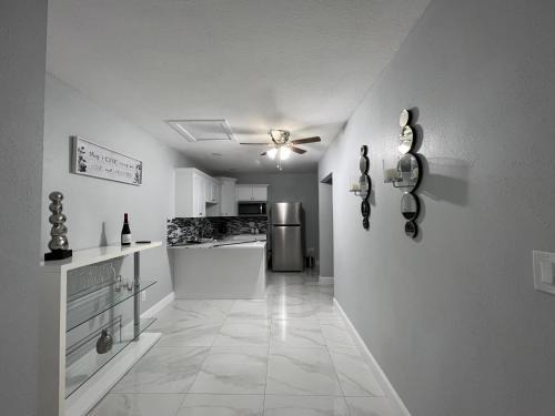Grey Novo Studio + free-parking&wifi