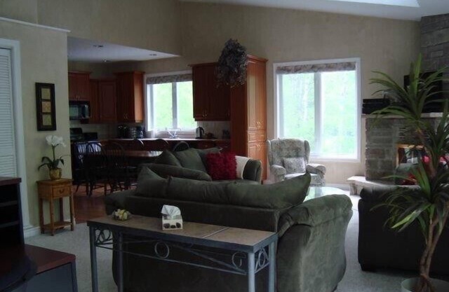 Greystone Annex - easy access to Bruce Peninsula