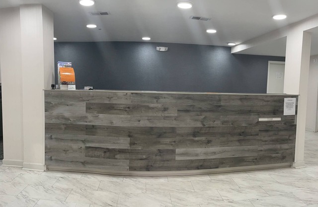 Griffin Inn and Suites
