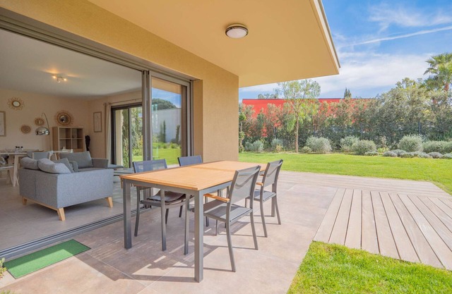 Grimaud - Beautiful Apartment with his private wilde Garden