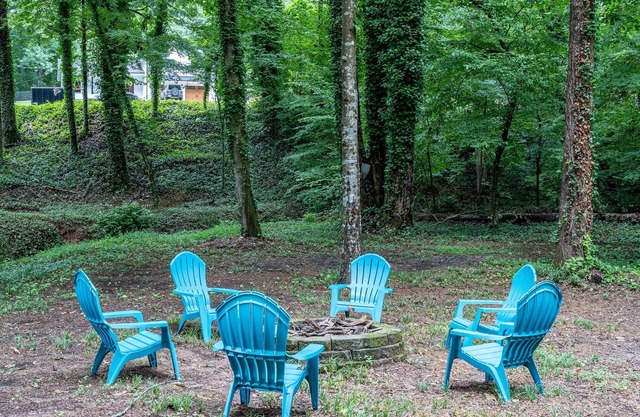 Group Stay near DT Alpharetta! Sleep 14, King Beds