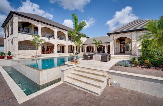 Groveland Home w/Pool: Luxurious Lakefront Oasis!