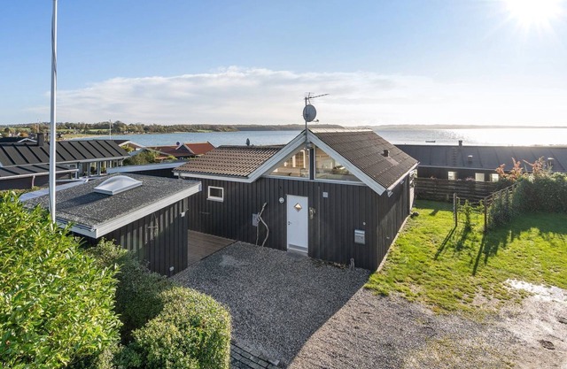 "Gudserk" - 50m from the sea by Interhome