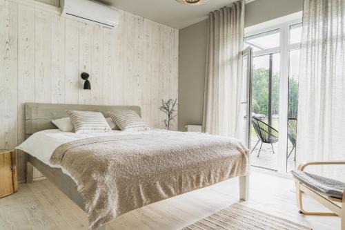 Guest House Garoza with Self Check-in