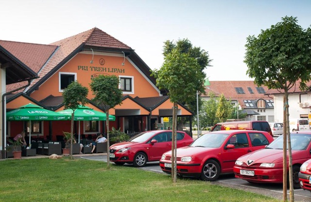 Guest House Pri Treh Lipah