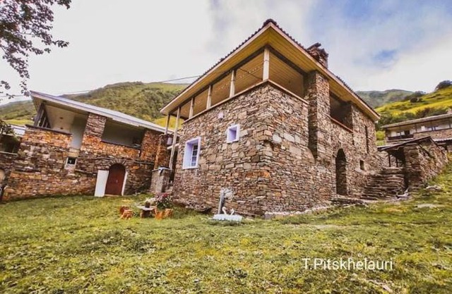 Guest House Temi In Gudani