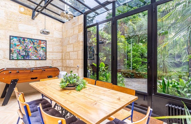 GuestReady - Lush home with garden in La Bastide