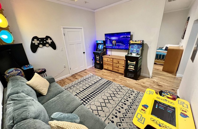 Gunters Loft Arcade