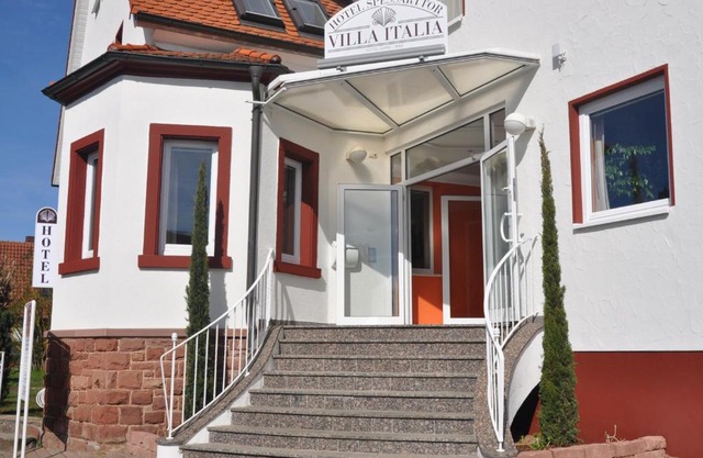 Häuser der Villa Italia
