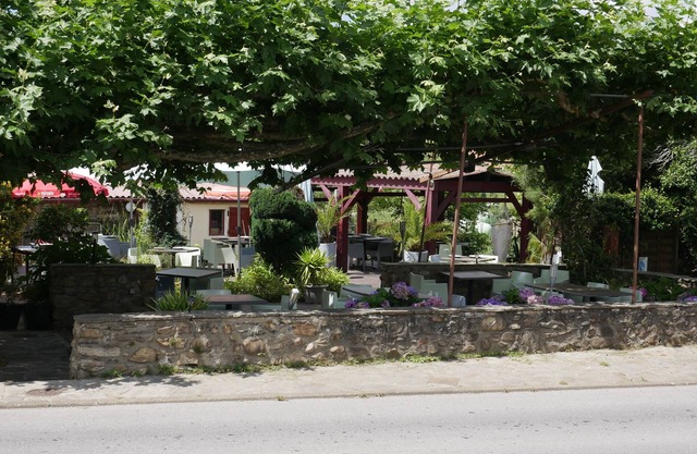 Hôtel Restaurant Trabenia