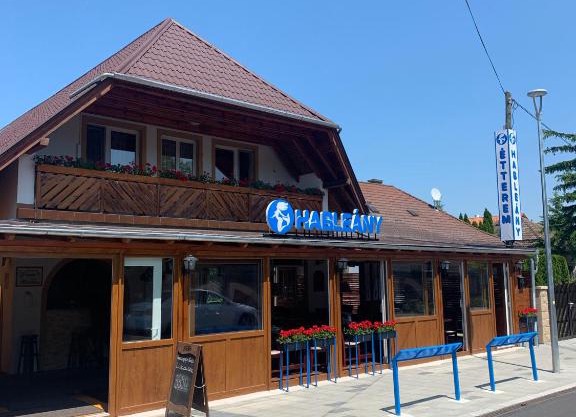 Hableány Étterem, Pizzéria és Vendégház