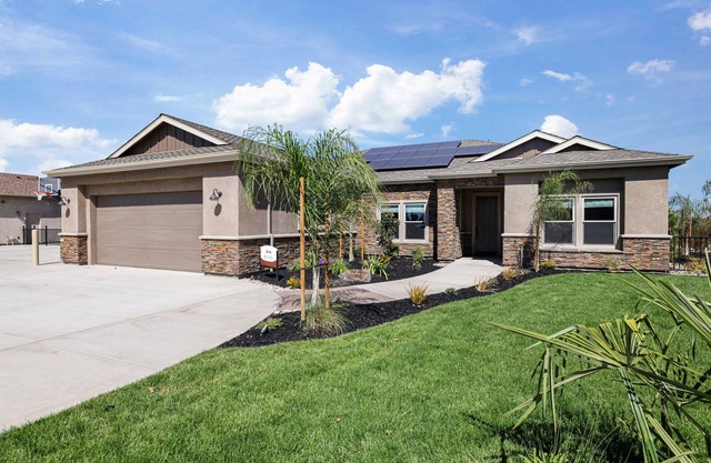 Hacienda Estates : Rivera - One of four new homes set in scenic vineyards