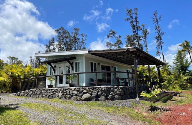 Hale Hapu’u. A unique Hawaiian experience.