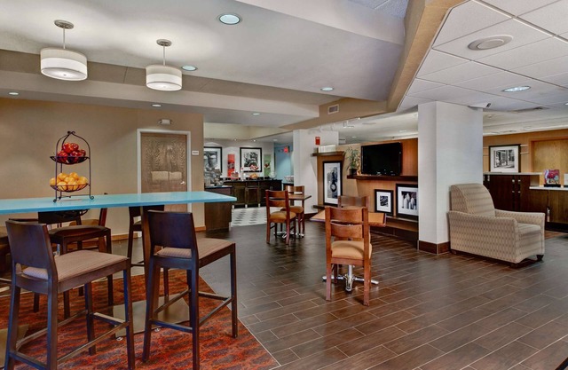 Hampton Inn by Hilton Milwaukee Northwest