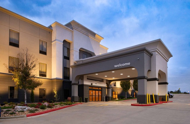 Hampton Inn Kansas City Northeast