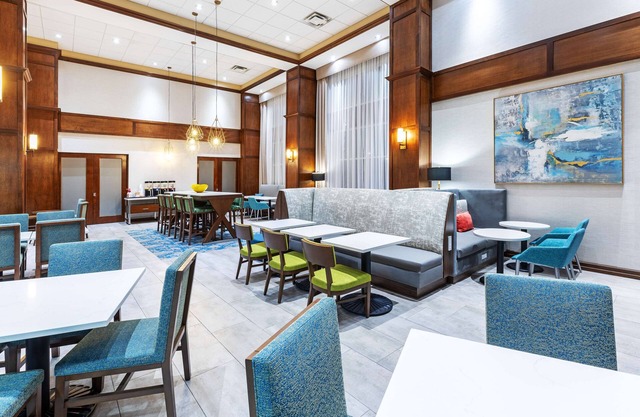 Hampton Inn & Suites Houston Heights I-10