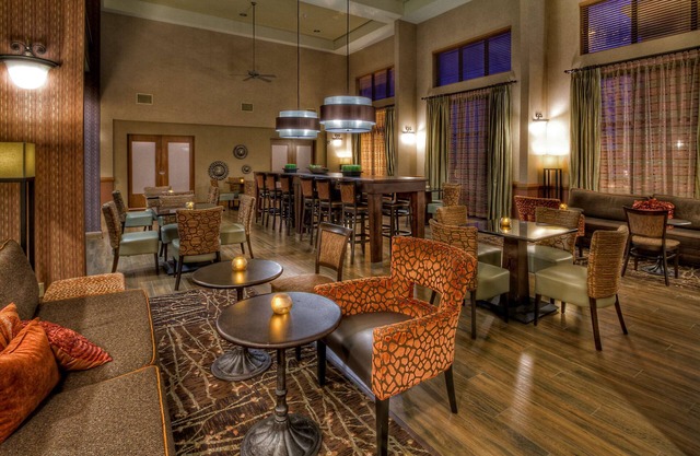 Hampton Inn & Suites Kalamazoo - Oshtemo