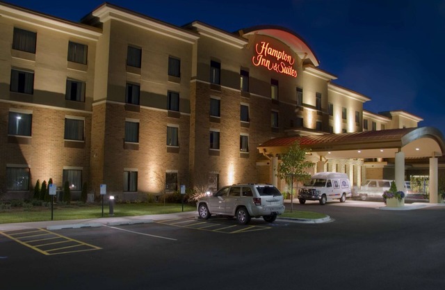 Hampton Inn & Suites Madison-West
