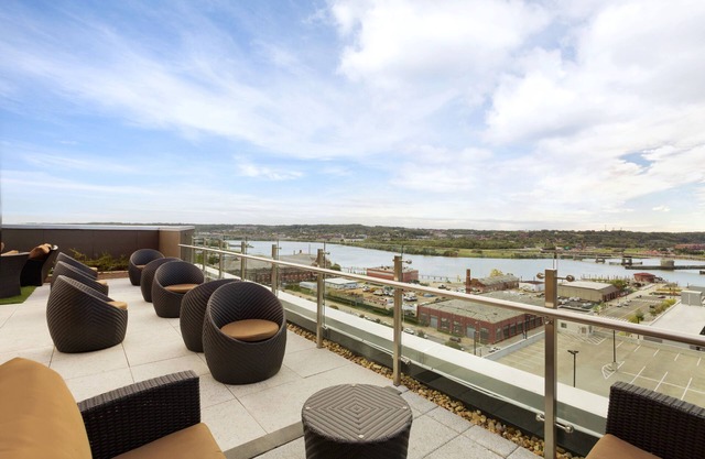 Hampton Inn & Suites Washington DC-Navy Yard
