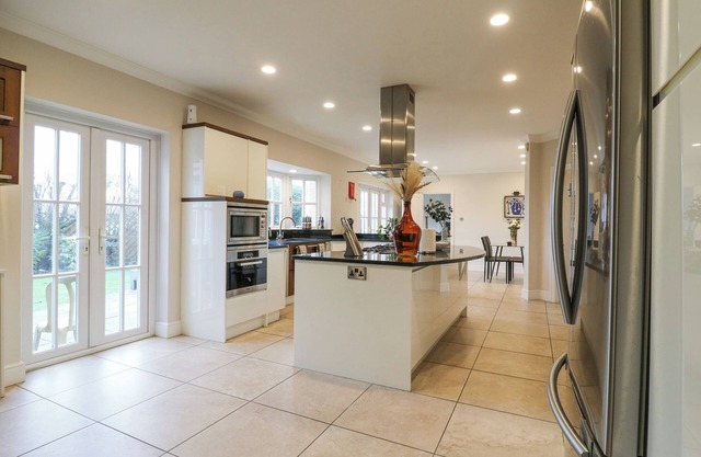 HARDY'S WAY 34, pet friendly, with a garden in Canvey Island
