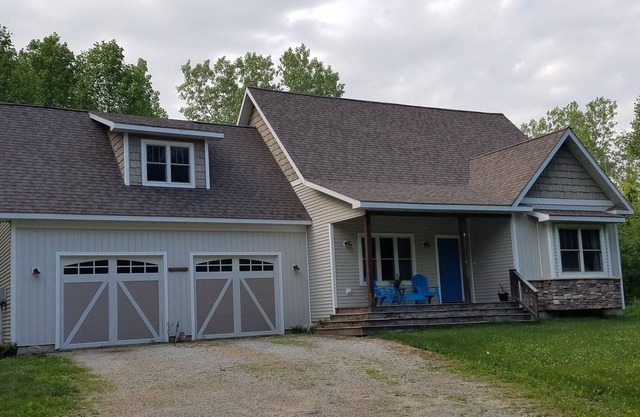 Has it all- location, privacy, charm. Great for groups with 4 full baths!