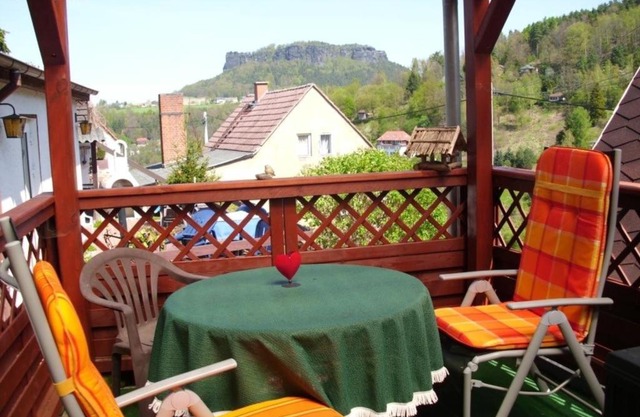 Haus 2 mit 1 getr Schlafzimmer