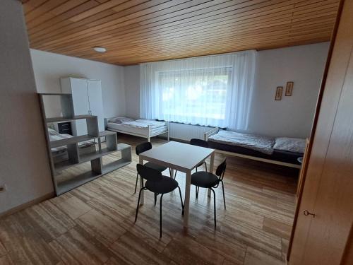 Haus mit zwei Ferienwohnungen