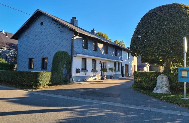 Haus Päsch near lake with heated jacuzzi sauna